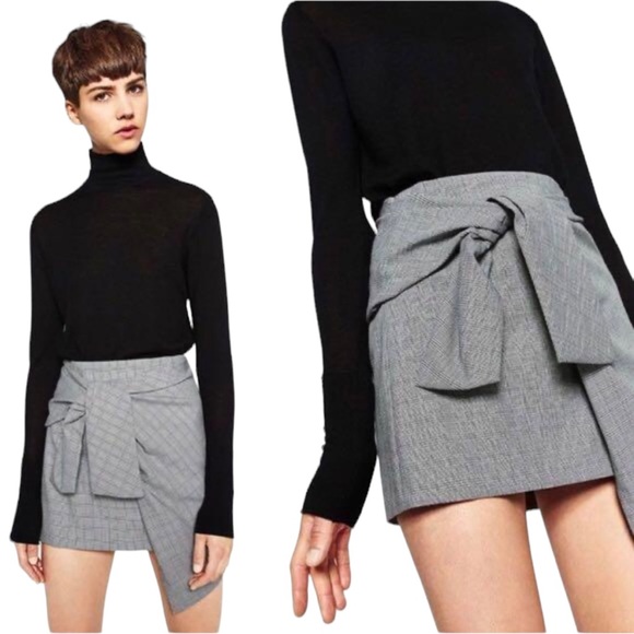 Zara Black White Houndstooth Plaid Ruched Wrap Asymmetrical Mini Skirt - XS - Picture 4 of 16